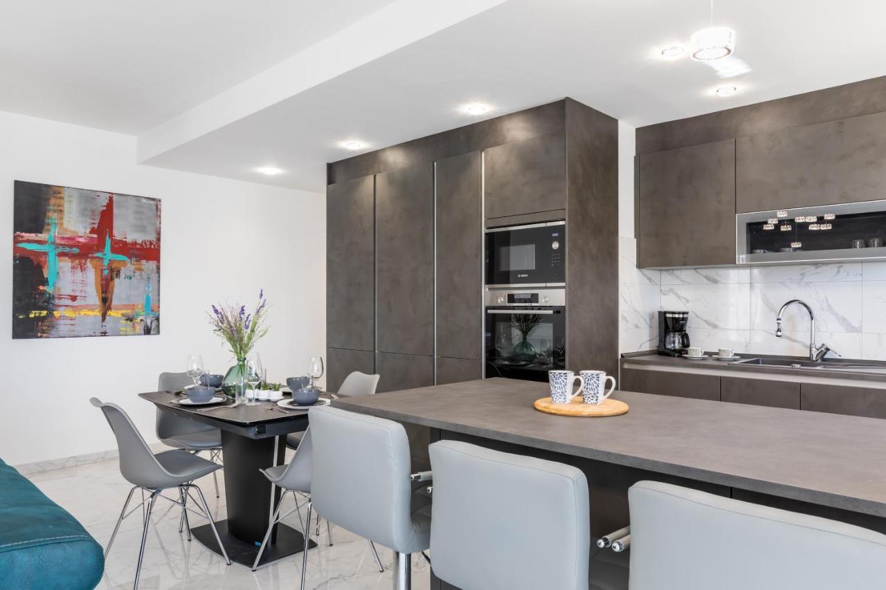 Elysian Zen Luxury Apartment - Two Bedroom Apartment With Terrace And Sea View Split Ngoại thất bức ảnh