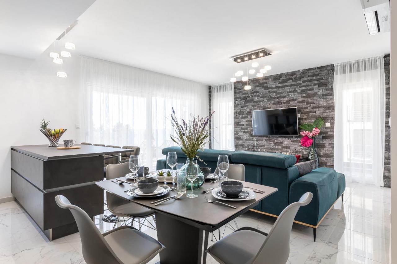 Elysian Zen Luxury Apartment - Two Bedroom Apartment With Terrace And Sea View Split Ngoại thất bức ảnh